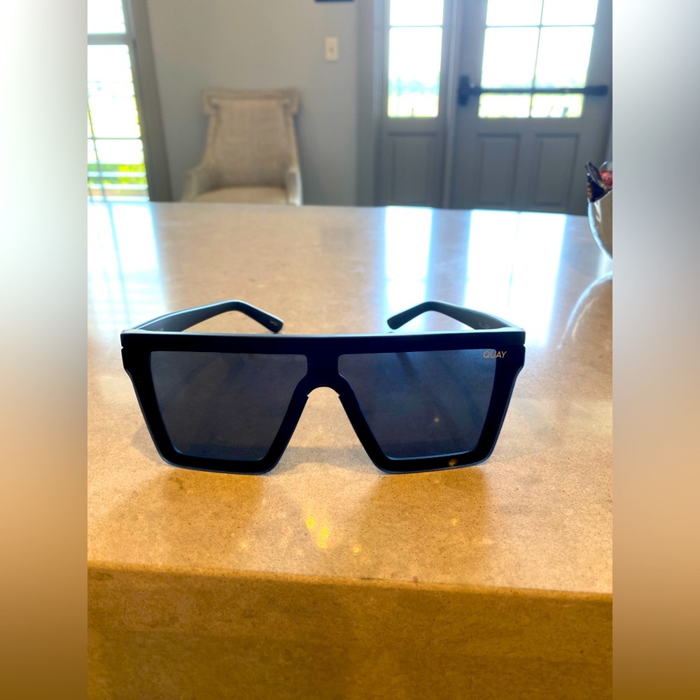 Quay sunglasses